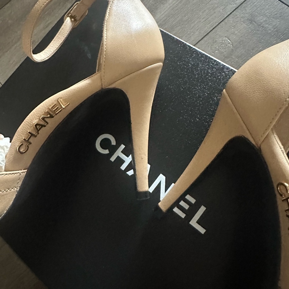CHANEL Cream Stiletto Heels Classic Design